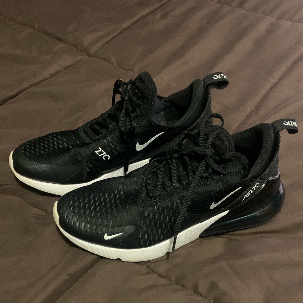 Nike Air Max 270